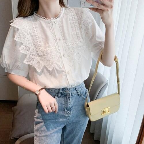 2021 New Korean Version of Wild Lace Stitching Round Neck Short Sleeve Single Breasted Casual Shirt Blouse Summer Womens Tops
