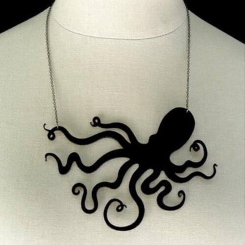 Retro Vintage Black Octopus Pendant Necklaces For Men Women Classic Style Animal Necklace Fashion Jewelry Halloween Gifts