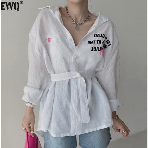 [EWQ] Korea Chic Summer Casual Trendy Women New Lapel Single-breasted Letter Print Lace-up Fashion Loose Shirt Top 2021 16E2109