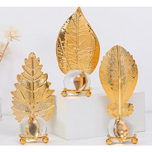 Creative Faux Crystal Ball Leaf Design Model Metal Home Display Mold Ornament