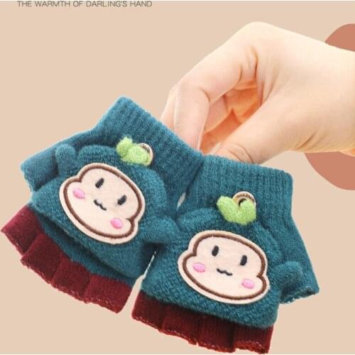 eTya Gloves And Mittens