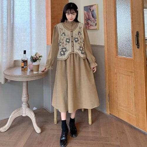 Spring autumn new women Korean version retro knitted vest cardigan + lotus leaf collar long-sleeved dress slim two-piece suit 33