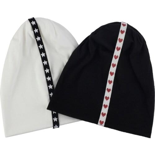 Winter Warm Women Casual Bonnet Warm Fashion Knitted Baggy Hat Hip-Hop Beanie With Star Love Cloth Strip Chapeu Feminino