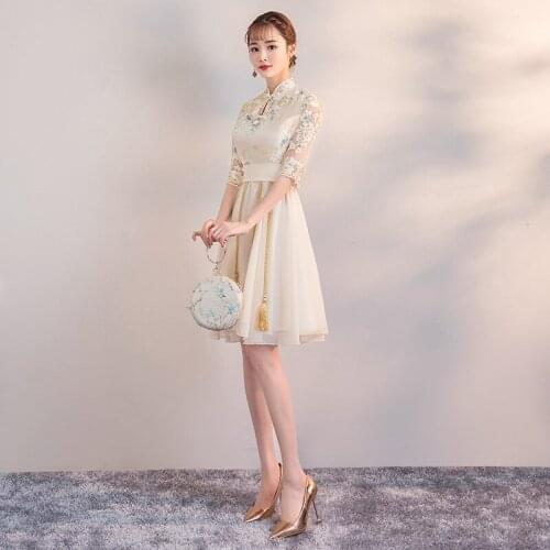 Novelty A-Line Lady Cheongsam Half Sleeve Elegant Women Lace Floral Embroidery Qipao Vestidso Sexy Party Dress Gown