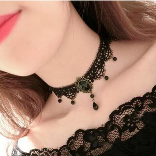 Fashion Necklace Black And White Lace Clavicle Necklace Short Ladies Elegant Crystal Clavicle Chain Accessories Simple
