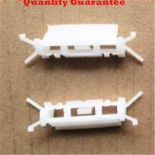 50pcs 10pcs For Southeast Lingyue V3 roof gutter buckle for Mitsubishi Lanse rain strip buckle for Lingshuai roof moulding card