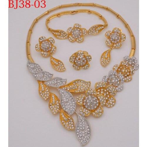 African Wedding Jewelry Sets Fashion Necklace Earrings Ring Bracelet Crystal Jewelry Charms Flower Shape Jewelry Set