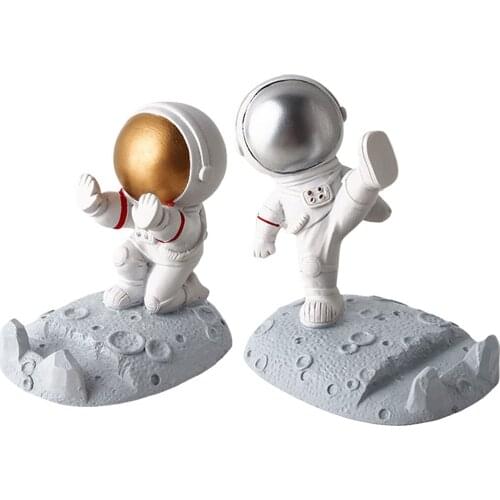 Spaceman Cell Phone Holder Cute Bedroom Car Desktop Resin Cellphone Statue Lazy Stand Display Support Ornaments