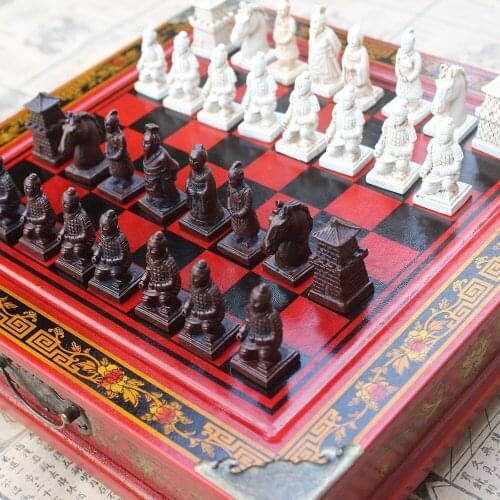 Wooden International Chess Set Terracotta Warriors Chess Pieces Chess Game Christmas Gift Chinese Special