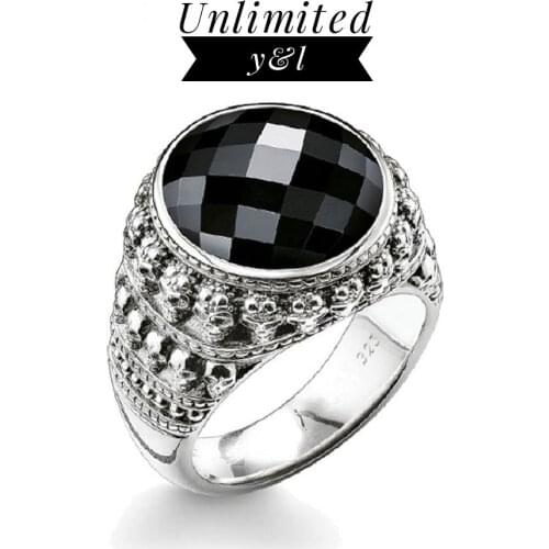 Faceted Crystal Skull Rings Punk Style Skeleton Silver Fashion Jewelry Accessories for Women and Men Eternity Love Gifts