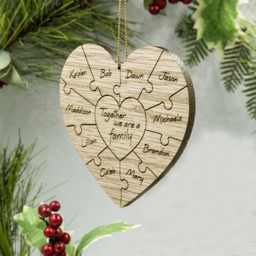 Personalized Solid Wooden Family Relatives Names Heart Shape Puzzle Ornament Chic Custom Name Text Pine Wood Pendant Accessories