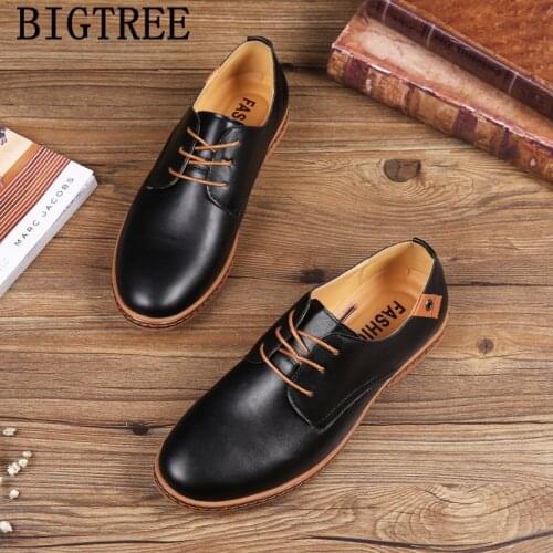 Italian Brand Oxford Shoes For Men Dress Shoes Men Classic Coiffeur Formal Leather Shoes For Men Sapato Social Masculino Couro