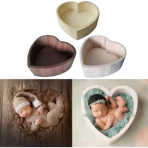 Baby Photography Props Wooden Heart Shape Box Newborn Infants Photo Posing Shooting Prop Accessories