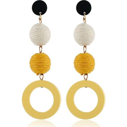 2018 New Statement Earrings Wooden Circle Round Thread Ball Pom Pom Long Drop Earrings for Women Fashion Party Jewelry Wholesale