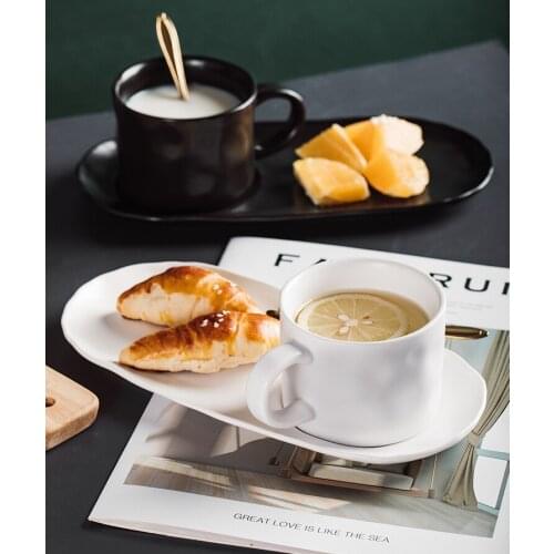 Elegant Golden Coffee Cup Top Grade Bone China European Tea Cup Set Saucer Afternoon Tea Coffee Tasse A Cafe Drinkware EE50BD