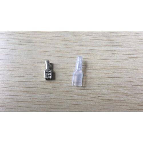 200x 4.8mm Crimp Terminal Female Spade Connector + Case