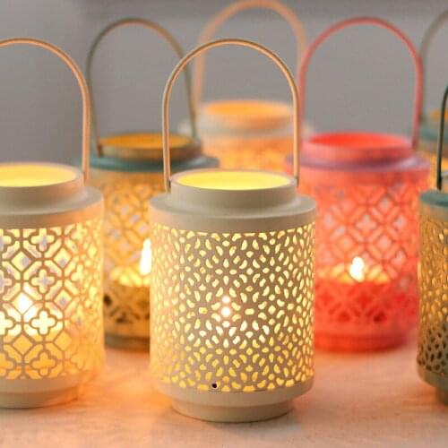 Romantic Iron Art Solid Color Candle Holder Vintage Lantern Candle Holders Tabletop Home Decoration