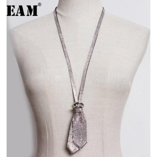 [EAM] 2021 New Spring Summer Temperament Rhinestone Split Joint Long Personality Women Necklace Fashion Tide All-match JU202
