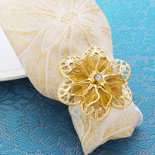 Metal Hollow Out Napkin Ring Flower Napkinholder Dinner Delicate Serviette Buckles For Wedding Table Decoration