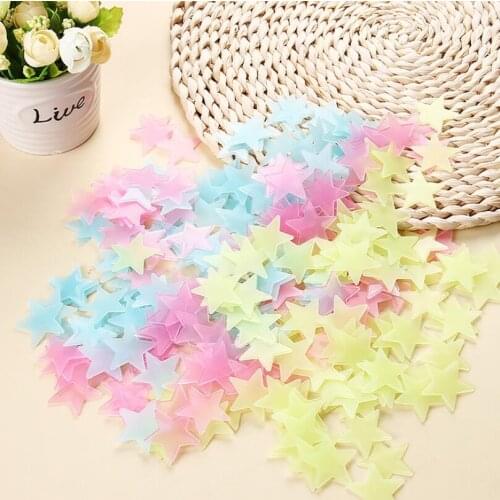 3cm Star Wall Stickers Stereo Plastic Fluorescent Paster Glowing In The Dark Decals For Baby Room LX4345