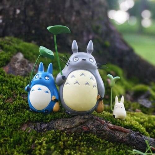 Set 3pcs Miniature Small Totoro Hold Leaf and Bag , Ghibli Figurines Fairy Garden Supplies Terrarium Accessories DIY