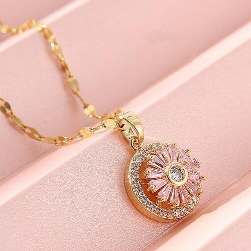 2021 Fashion Jewelry New Gold Chain Titanium Steel Rotatable Cute Pink Crystal Zircon Flower Necklaces For Women Custom Gifts