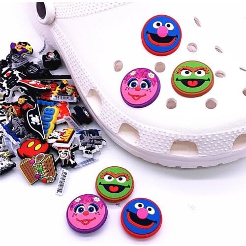 Original Cartoon Shoe Charms PVC Pink Green Blue Monster Deaigner Shoes Sandals Accessories for Croc JIBZ Kids Party Gifts F08AL