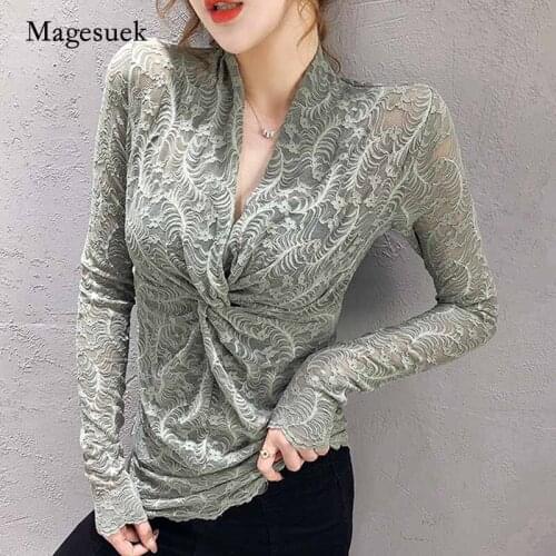 2020 New Tight Hollow Lace Shirts Spring and Autumn Long Sleeve Top Female Vintage Sexy Cross V-neck Lace Bottoming Shirt 10634