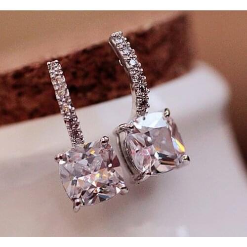 Huitan Delicate Women Stud Earrings Silver Color Wedding Engagement Accessories Chic Earrings with Brilliant CZ Fashion Jewelry