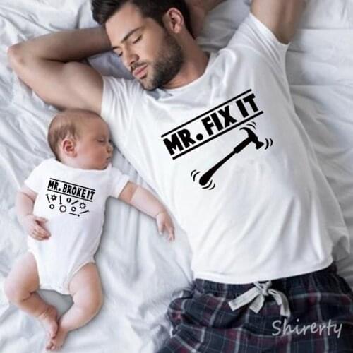 Mr Broke It and Mr Fix It Family Look Daddy Me Family Matching Clothes Shirts Dad Baby Clothes Short Sleeve T-shirt Clothes 1pc