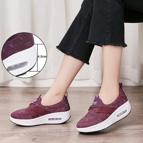 New Thick Sole Shaky Shoes Women Leisure Walking Rocking Shoes Shaping Wedge Platform Wedge Sneakers Woman Healthy Fitness Shoes