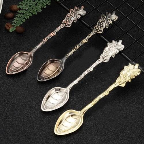Dessert Spoon Mirror Polish Retro Style Zinc Alloy Wide Application Non-stick Coffee Spoon for Desserts Coffee Tableware Retro
