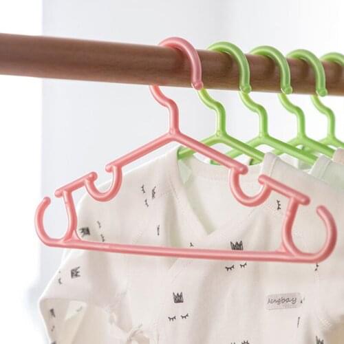 5 Pcs Childrens Clothes Hanger Plastic Baby Drying Racks Clothes Hanging Small Children Clothes Hanger