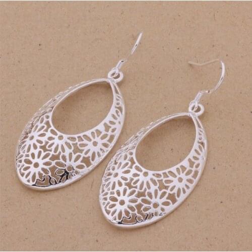 AE430 Hot sterling earrings , fashion jewelry , glittering object /ckvalcca auxajmea silver color