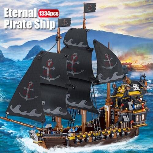 1334Pcs Assembly Eternal Pirate Ship Model Sets Building Blocks Bricks Toys Childrens Educational DIY Toys Birthday Gifts