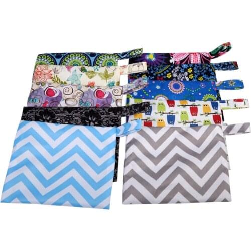 1PCs Waterproof Zip Wet Bag Menstrual Aunt Towel Pouch Reusable Storing Mama Cloth Sanitary Diaper Nappy Maternity Pad Print Bag