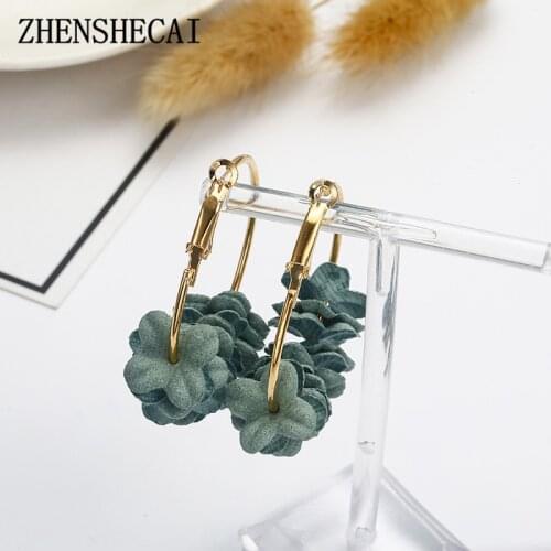 Korean 2018 Elegant Fabric Flower goop Earrings Bijoux Sweety Petal Alloy Ear Circle Big Earrings Charm Brinco For Women ez1