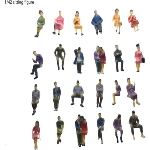 1/42 2.5cm Sitting Architecture People Building Layout Landscape Train Scale Painted Figure Passenger Plastic Diorama Characters