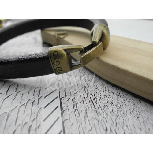 10pcs 10.5mmx6.5mm Antique Brass Carved Snap Clasp For Licorice Leather Cord--CLP1011AB