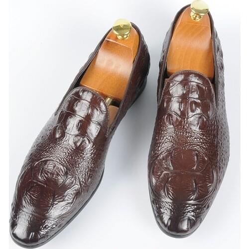 Luxury Embossed Leather Wedding Dress Men Shoes Trendy Crocodile pattern Business Slip-On Pointed Toe Shoes Office Work Shoes