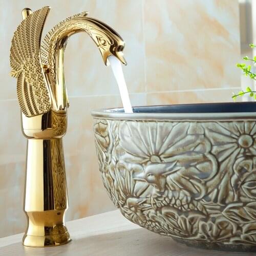 Antique Kitchen Faucet Gold Brass Basin Faucet Deck Mouted Pure Brass Mixer Hot And Cold Water Bathroom Products