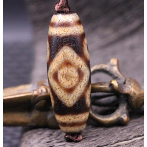Power Tibetan Old Agate 6 Eye Diamond Eye Totem Drum dZi Bead Pendant Amulet LZB 1226 LS LKbrother Sauces Top Quality
