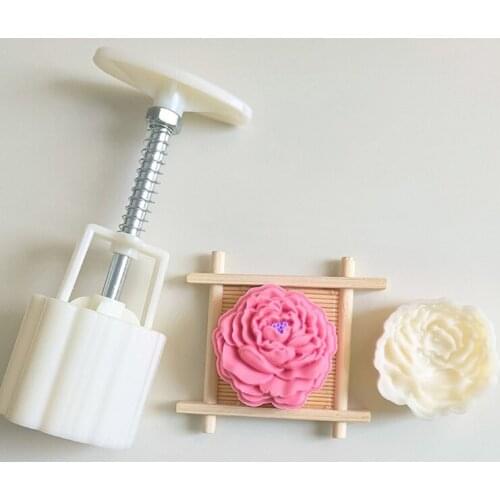 1 Set Blossom Peony Round Moon Cake Molds 50g/125g Hand-Pressure 1 Stamp Mooncake Molds for Mid-Autumn DIY Pastry Tool