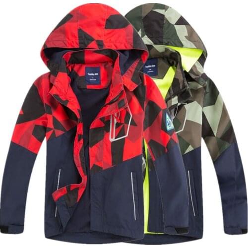 Kids Boys Windbreaker Jacket 2020 Spring Autumn Windproof Waterproof Children Camouflage Splicing Fleece Outerwear Coat TX182