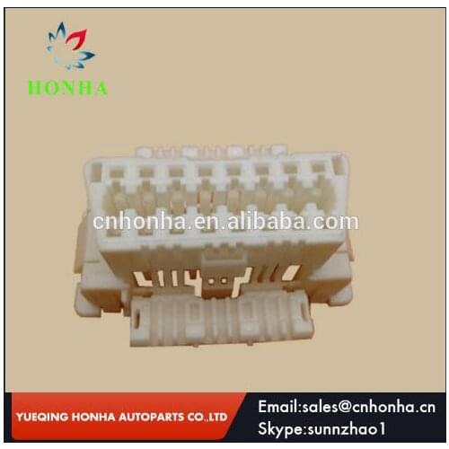 Free shipping 20 pcs Car electrical parts 16 pin female connector 179631-1