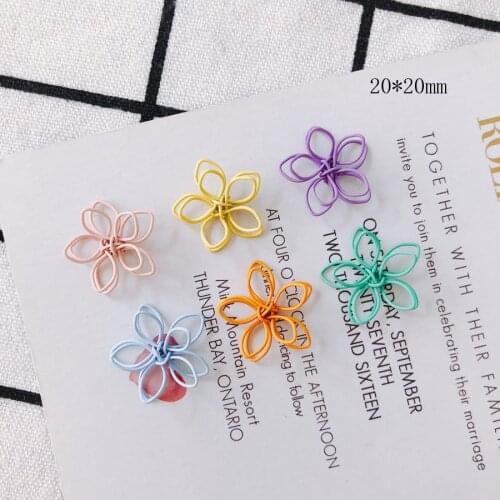 New style 40pcs/lot color Spray paint Hollow cartoon flowers shape alloy flaoting locket charms diy jewelry earring accessory