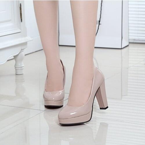 Hot Women High Heel Pumps Thick Heel Pumps Round Toe Pump Sexy Footwear Wedding heels Spring Leather Shoes Woman 2020 new