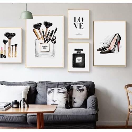Girl Room Decor Modern Fashion Paintings Makeup Perfune Canvas Prints for Living Room High Hells Pictures On The Wall Frameless