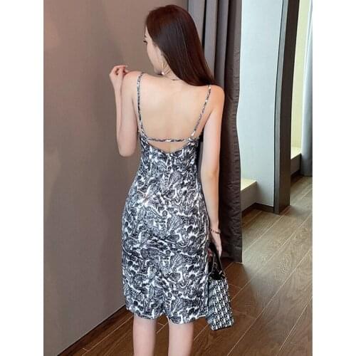 Real shot 2021 new fashion ladies sexy halter retro print V-neck split split thin holiday party suspender dress