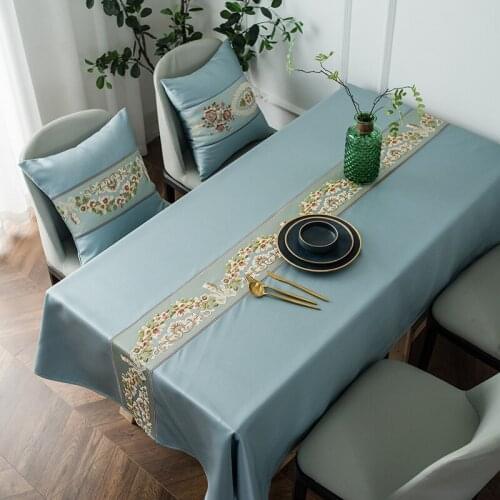 Light Luxury Waterproof Table Cloth Embroidered Table Runner TV Cabinet Home Decor Table Cover for Wedding Dining Tablecloth